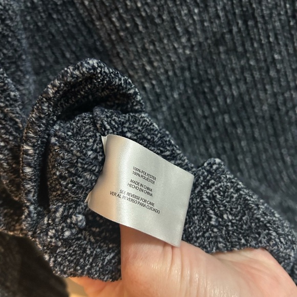 Orvis chenille v neck sweater size xl - Picture 3 of 5